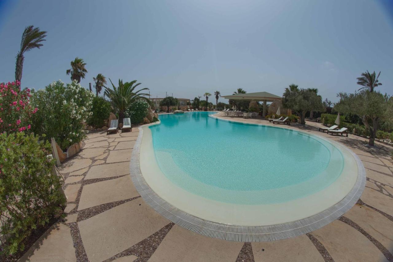 Cupola Bianca Resort لامبيدوزا المظهر الخارجي الصورة