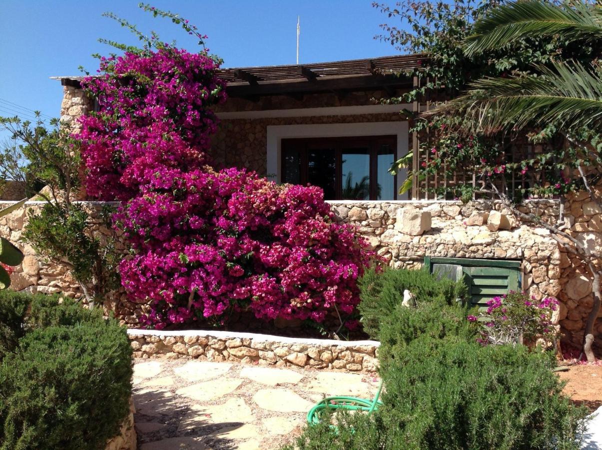 Cupola Bianca Resort لامبيدوزا المظهر الخارجي الصورة